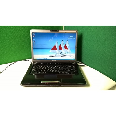 Windows XP 32bit Laptop Toshiba Equium AMD Turion 4GB Ram 320Gb ATI Graphics